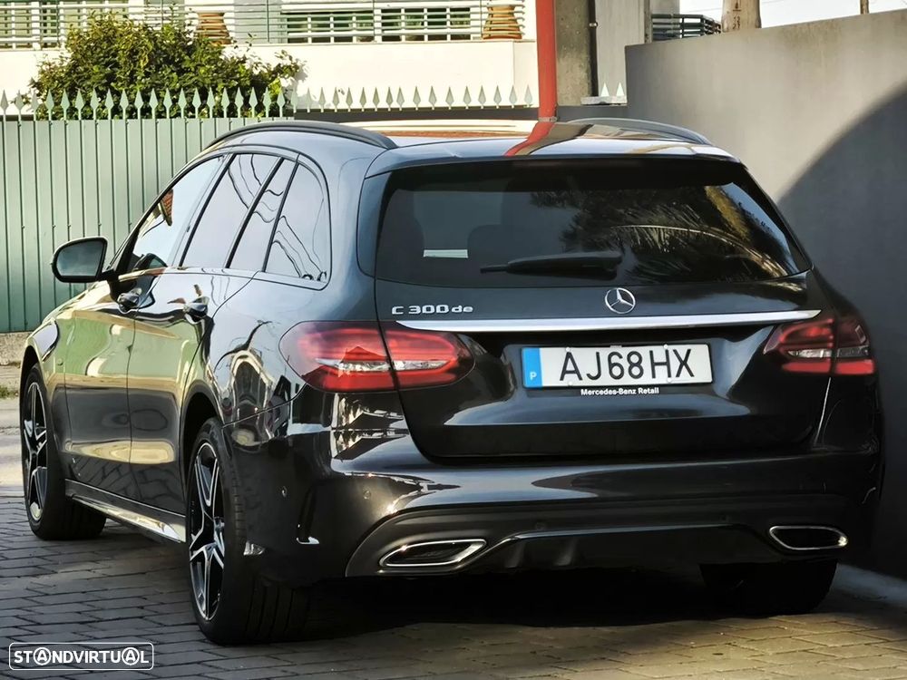 Mercedes-Benz C 300 de AMG Line - 2