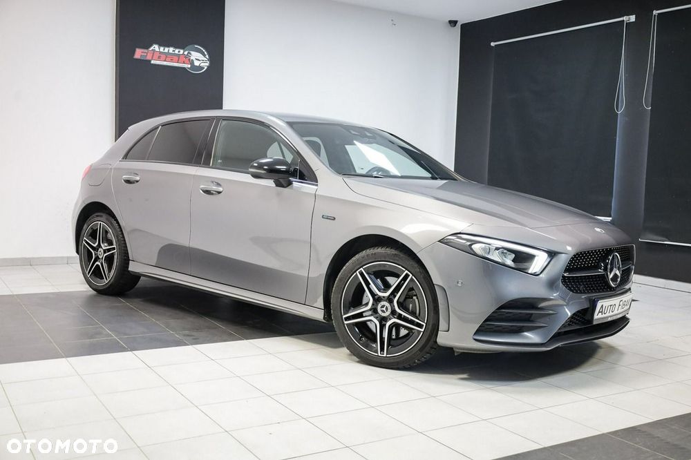 Mercedes-Benz Klasa A 250 e 8G-DCT AMG Line - 6