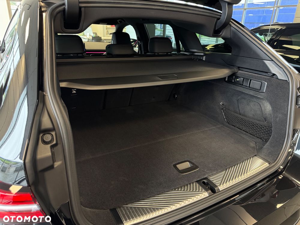 BMW Seria 5 520d xDrive - 27