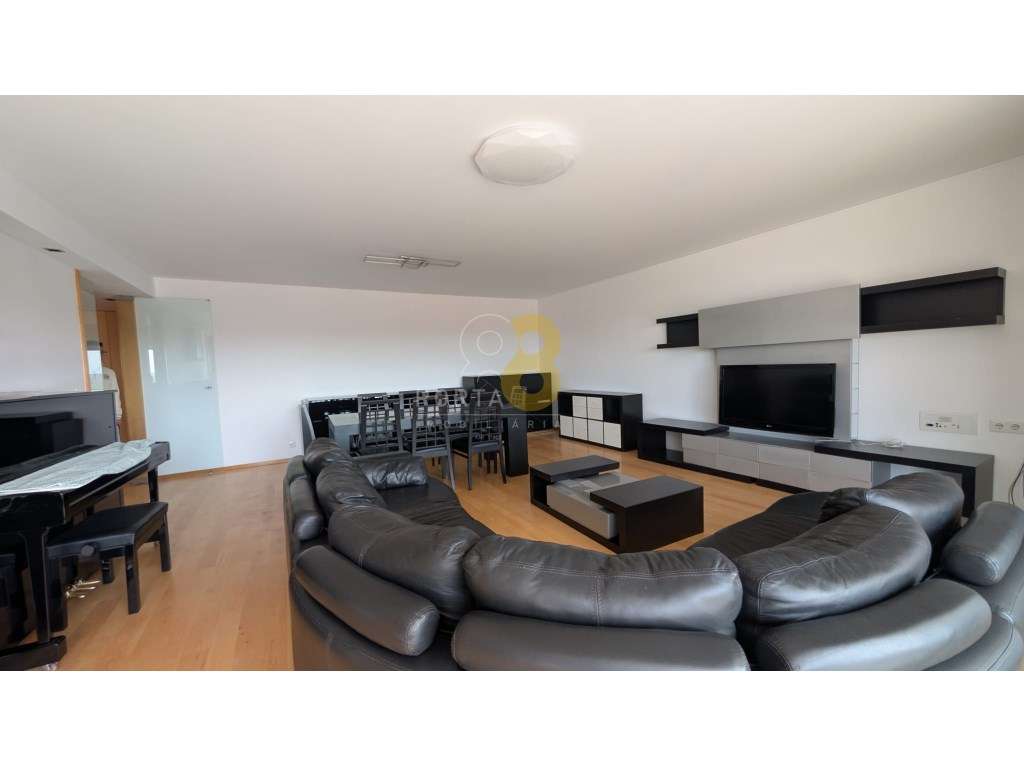 Apartamento T4 com vistas de rio inalteráveis - Vila Nova de Gaia - Grande imagem: 2/25