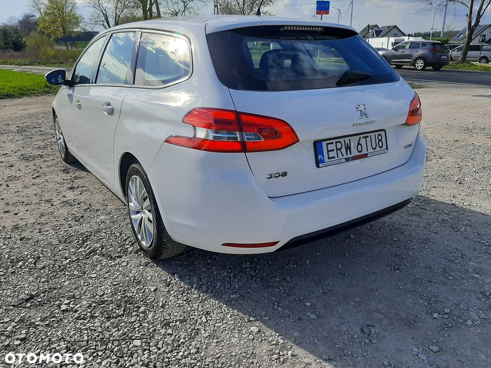 Peugeot 308 BlueHDi 120 Stop & Start Allure - 11