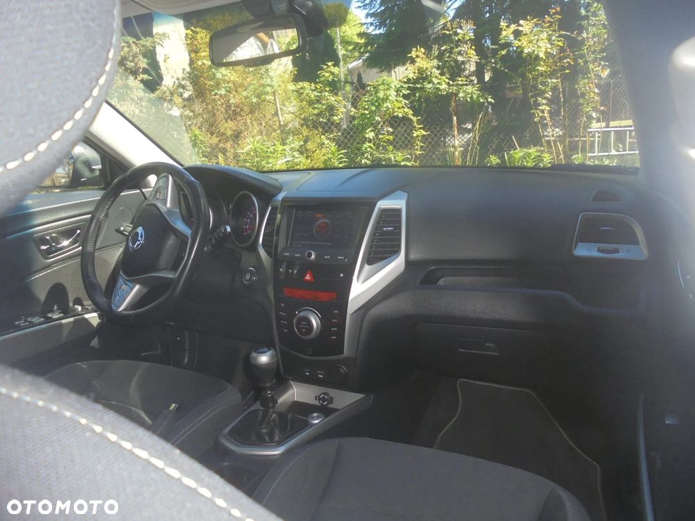 SsangYong/KGM Tivoli 1.6 D Quartz - 11