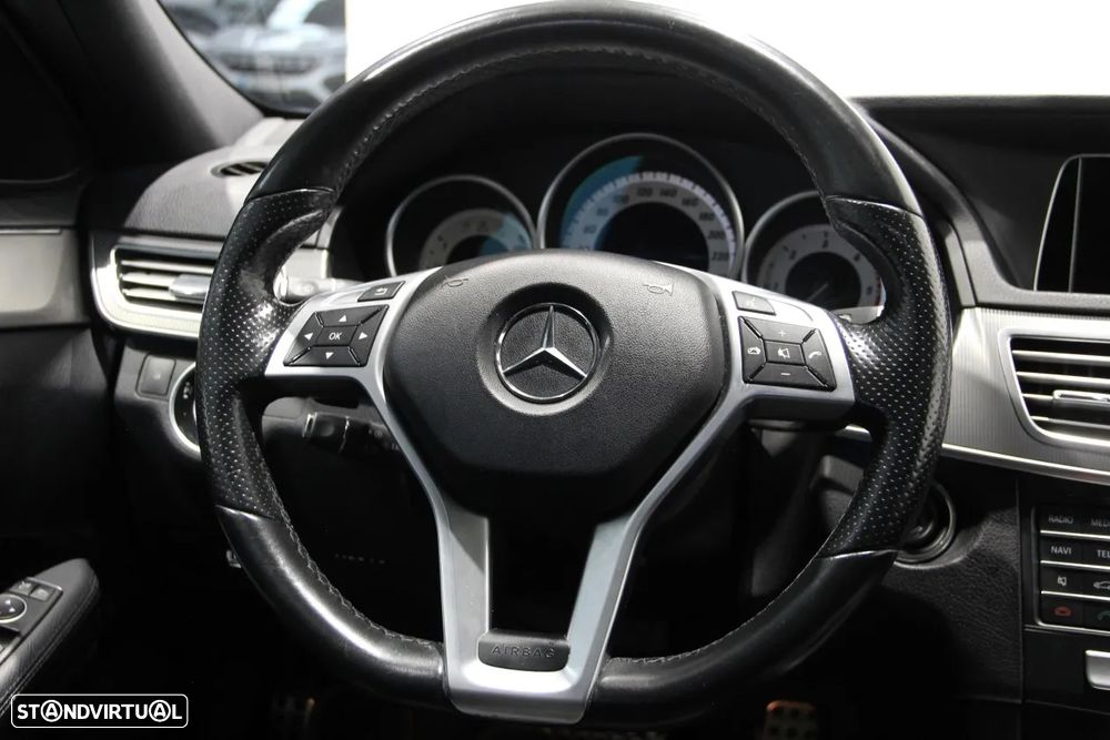 Mercedes-Benz E 250 BlueTEC Avantgarde Auto. - 12