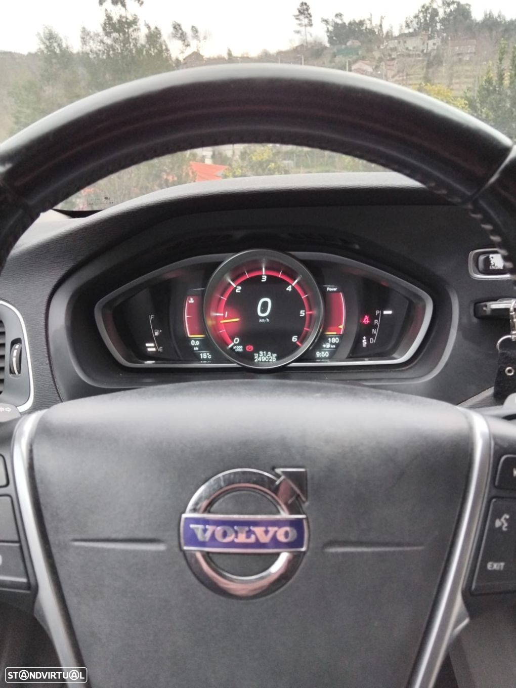Volvo V40 Cross Country 1.6 D2 VOR Powershift - 13