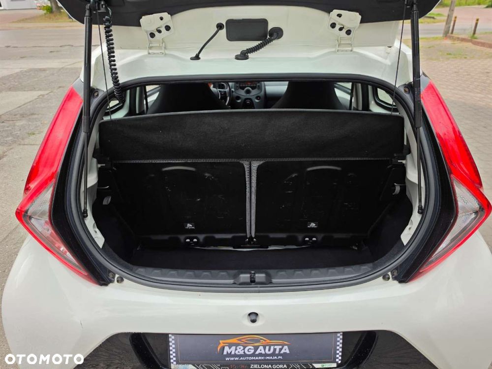 Toyota Aygo - 12