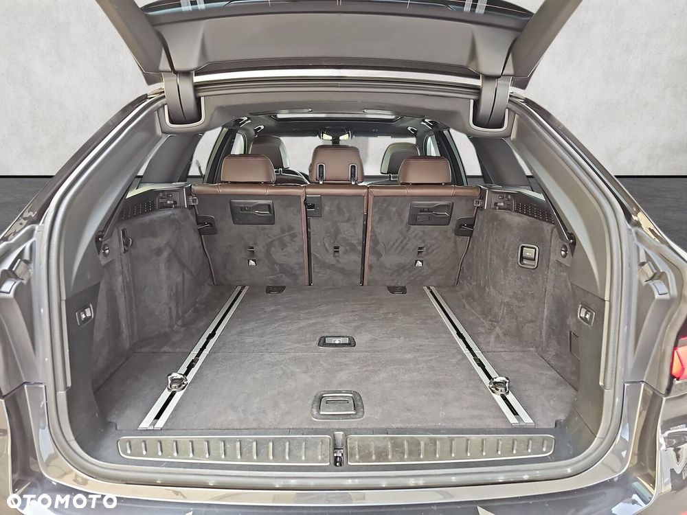 BMW Seria 5 530i xDrive GPF Luxury Line - 35