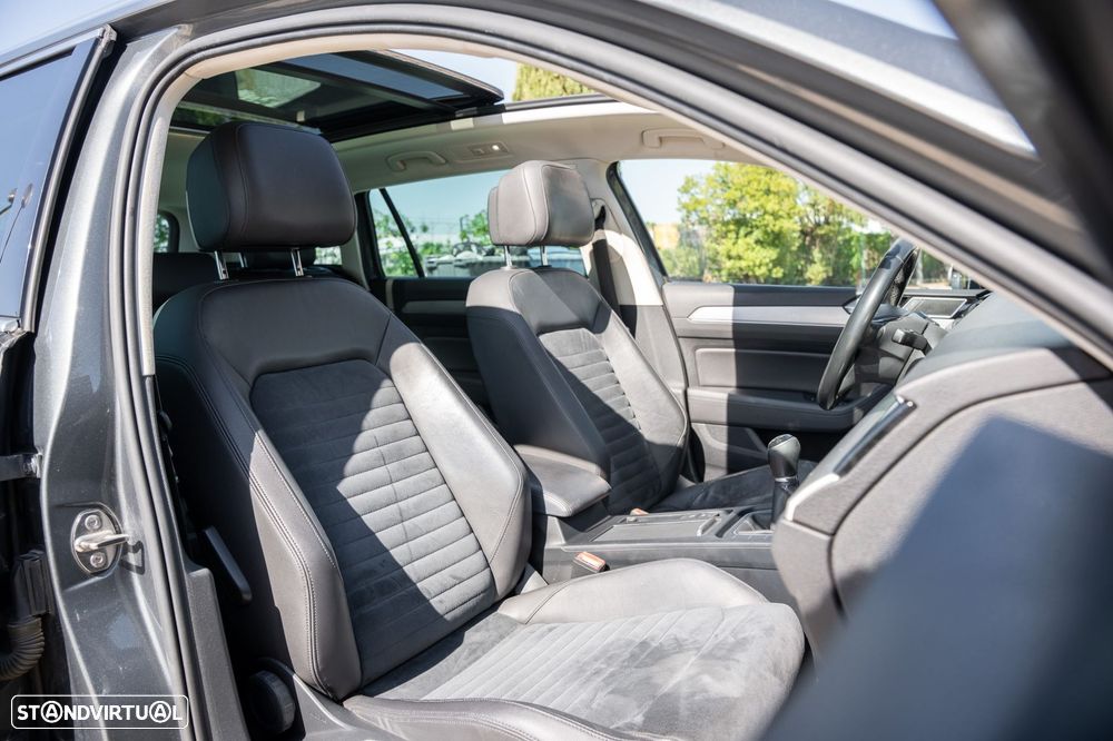 VW Passat Variant 1.6 TDI Highline - 19