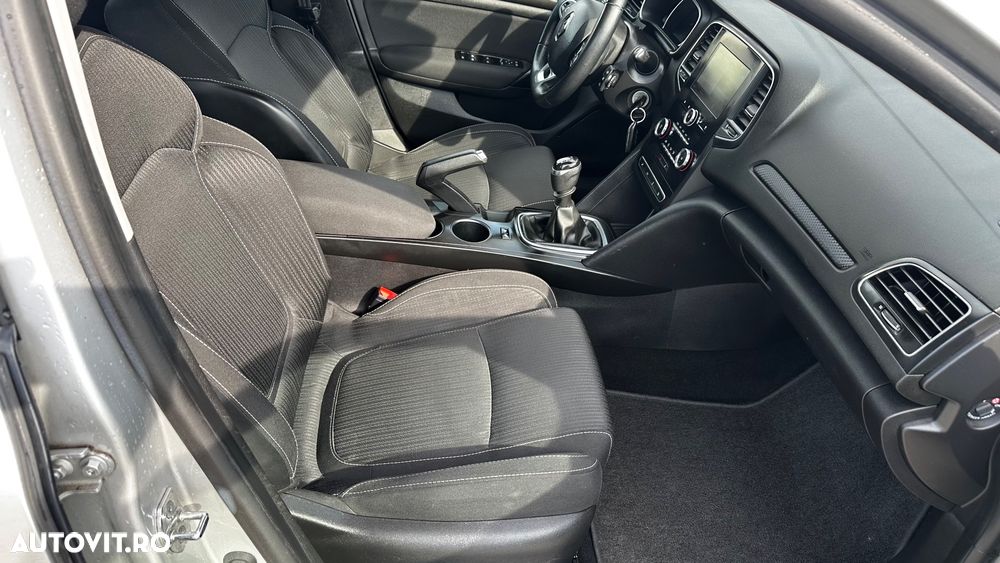 Renault Megane Energy dCi Intens - 14