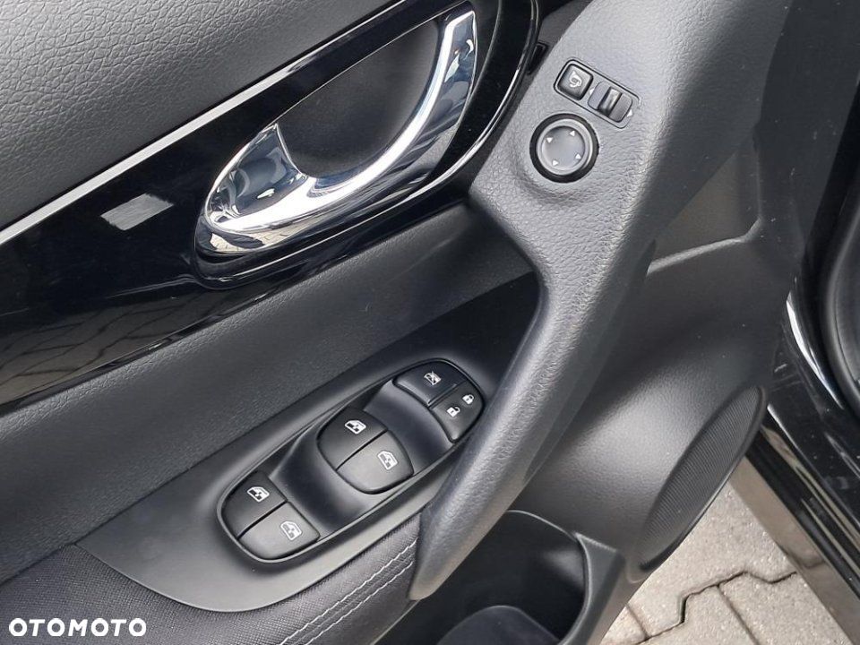 Nissan Qashqai - 17