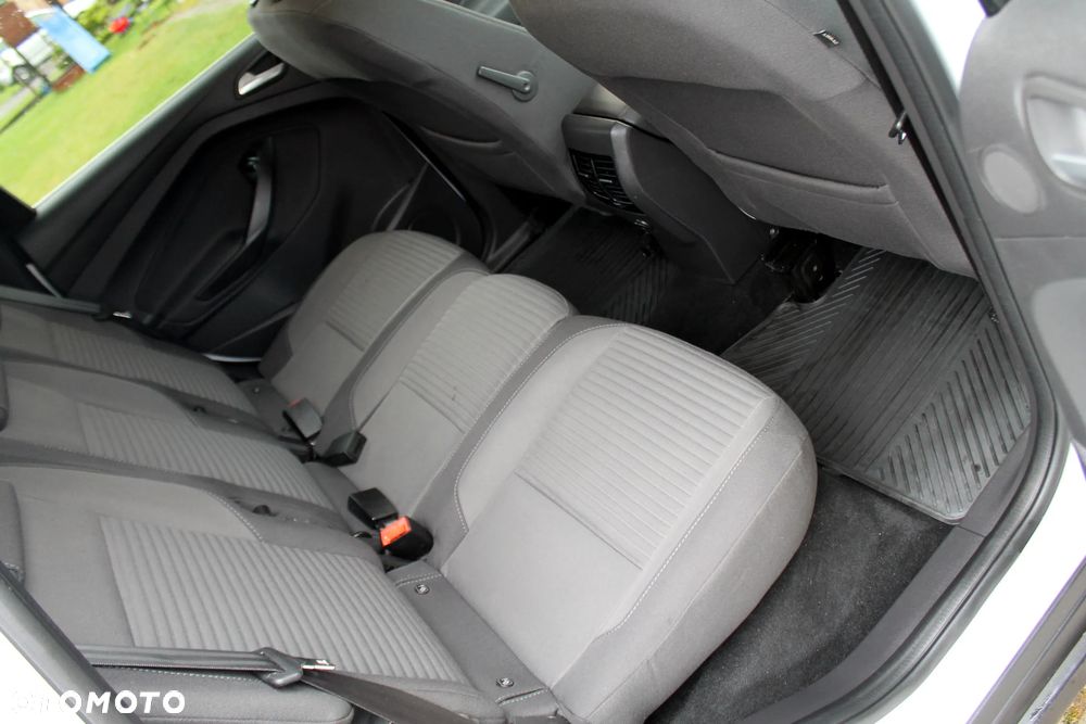 Ford C-MAX 2.0 TDCi Start-Stop-System Titanium - 13