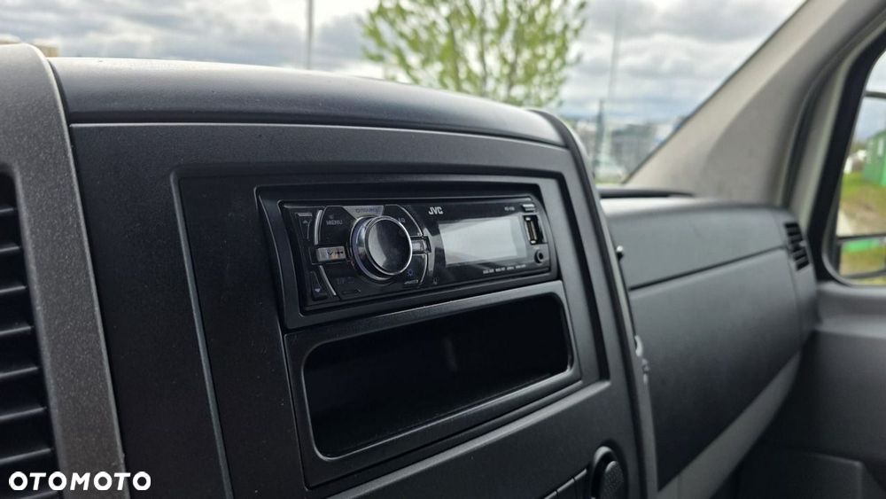 Volkswagen Crafter - 13