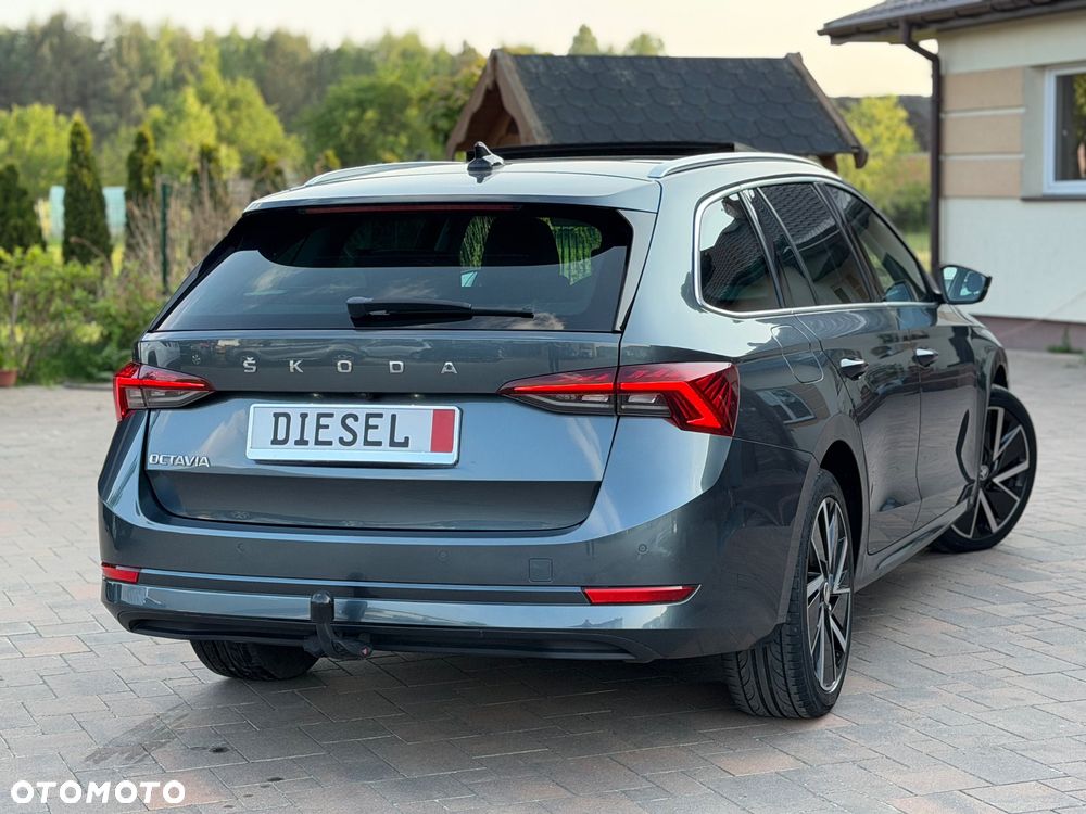 Skoda Octavia 2.0 TDI Sportline DSG - 16