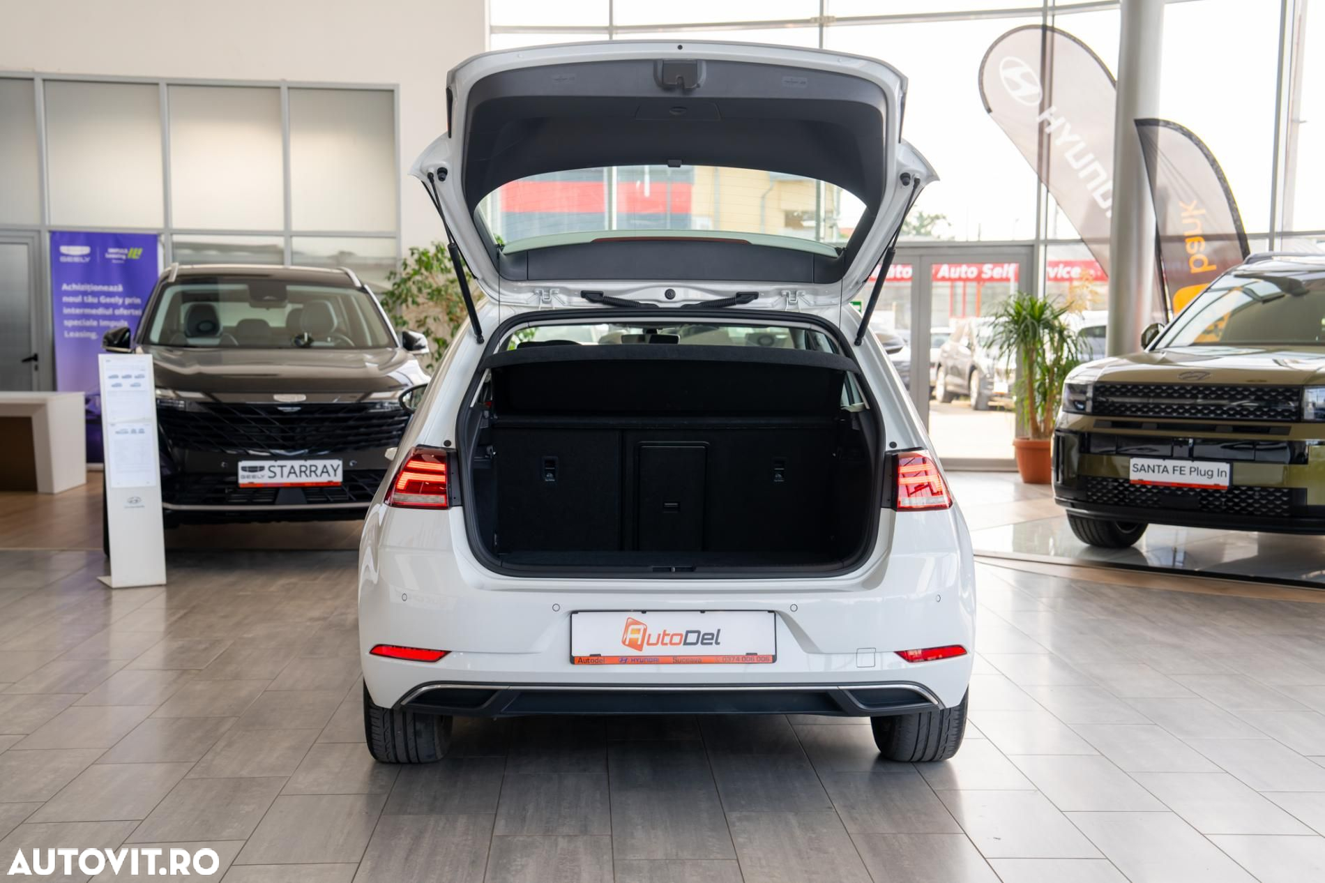 Volkswagen Golf e-Golf - 22