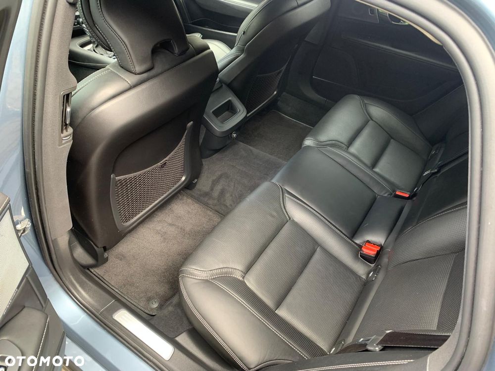 Volvo V90 D5 AWD Inscription - 28