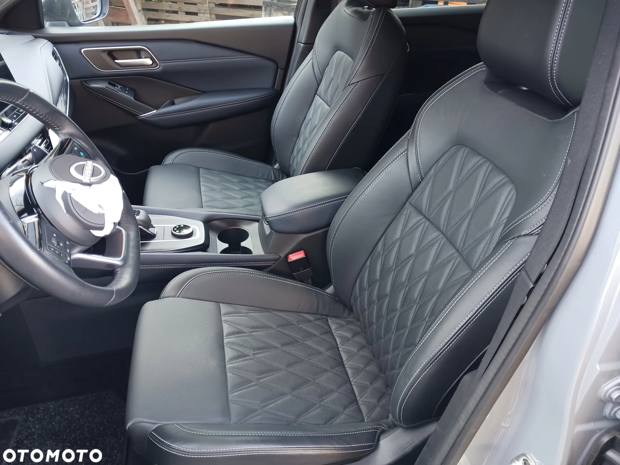 Nissan Qashqai - 12