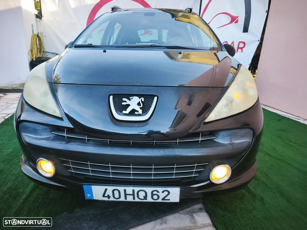 Peugeot 207 SW 1.4 Premium - 33