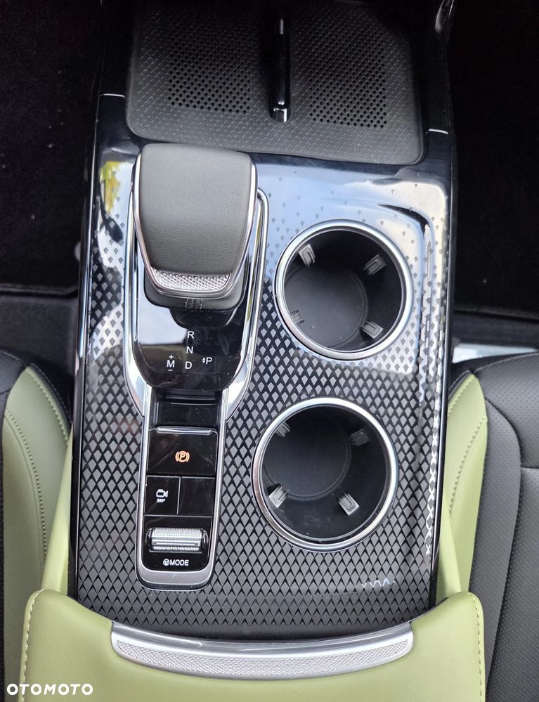 Hongqi HS3 1.5T FWD - 21