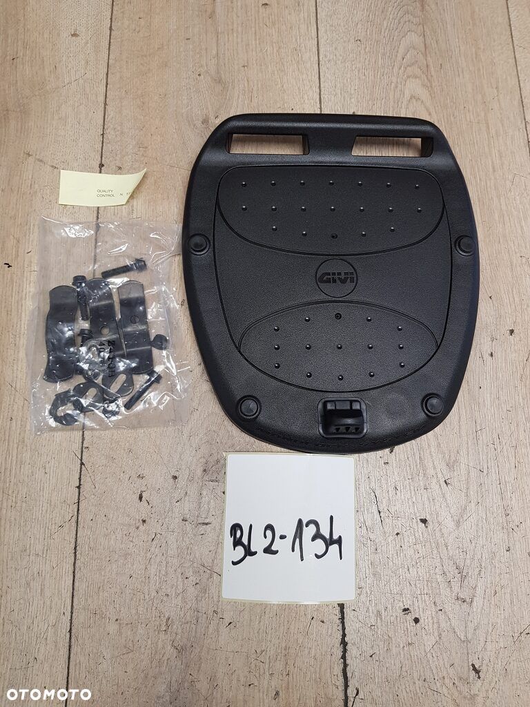 Płyta pod kufer centralny Givi Z113C2 Monolock - 1