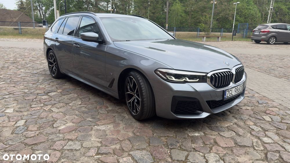 BMW Seria 5 520d xDrive MHEV Sport Line sport - 2