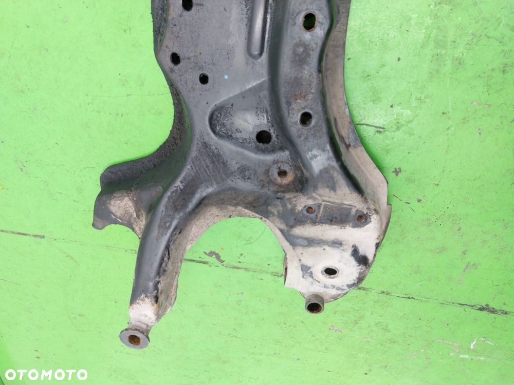 Sanki wózek PRZÓD TOYOTA COROLLA E12 2001-2007 2.0 D4D DIESEL - 4