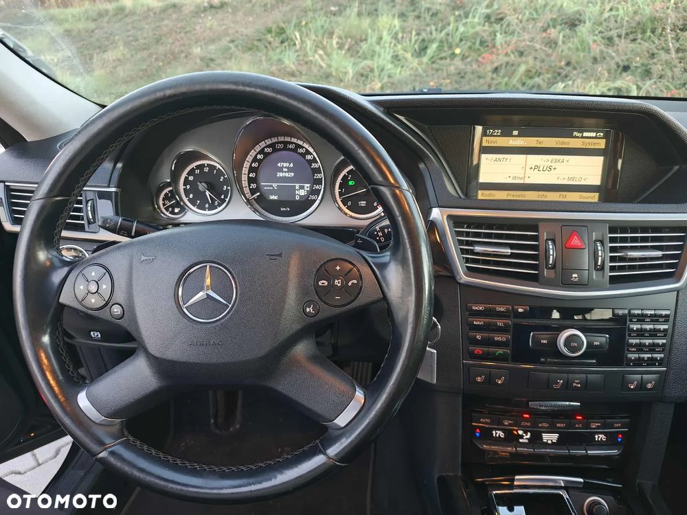 Mercedes-Benz Klasa E 300 CDI BlueEff Avantgarde - 5