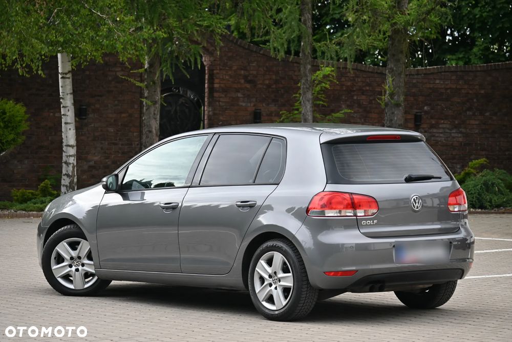 Volkswagen Golf 1.4 TSI DSG Individual - 15