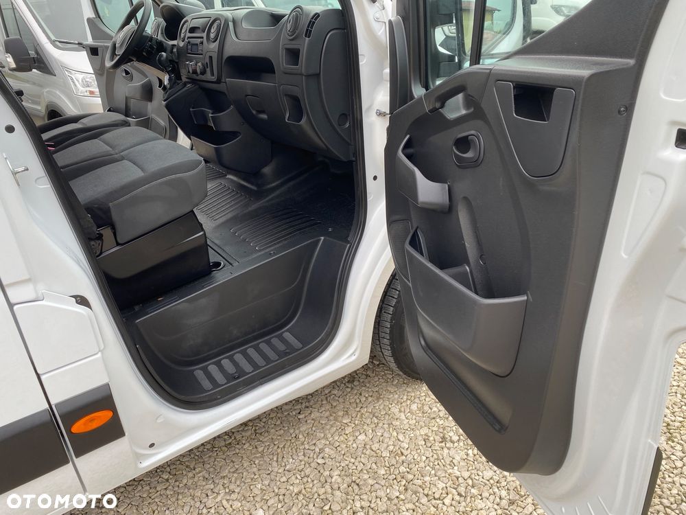 Renault MASTER L3H2, MAŁY PRZEBIEG, zakupiony w salonie w Rzeszowie, bezwypadkowy - 28