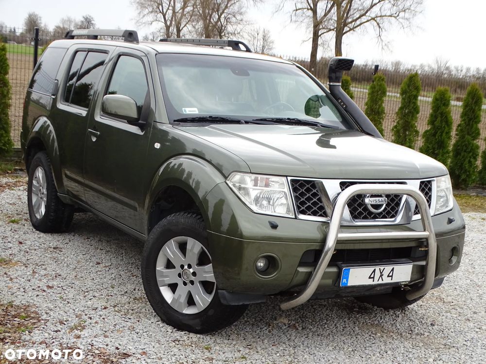 Nissan Pathfinder 2.5 DCi Elegance + - 31