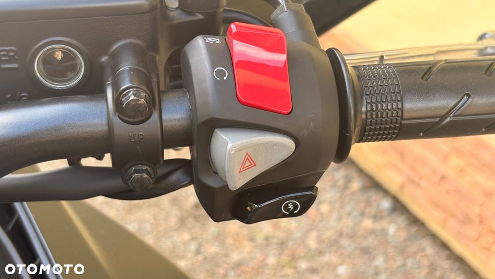 Honda CB - 24