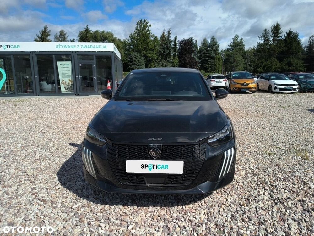 Peugeot 208 - 4
