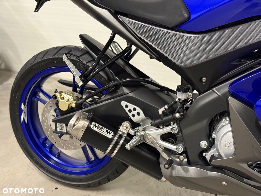 Yamaha YZF - 13
