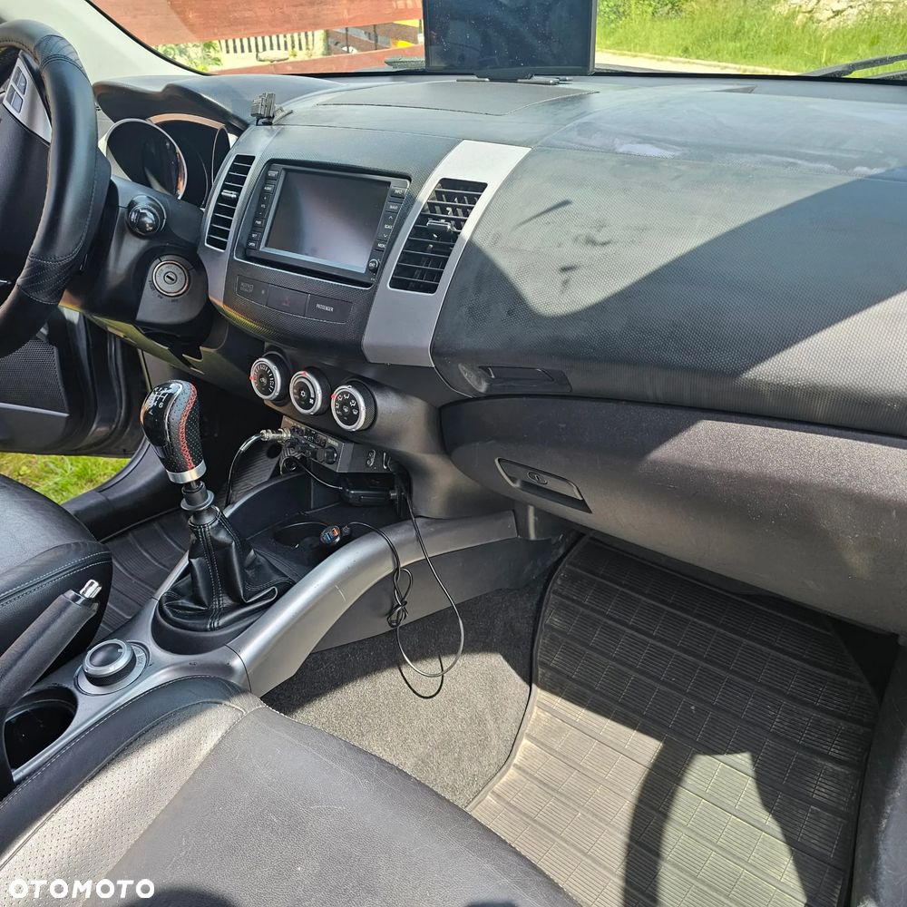 Citroën C-Crosser 2.2 HDi Exclusive - 15