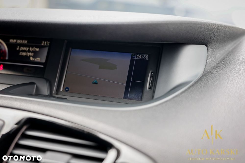 Renault Scenic - 38