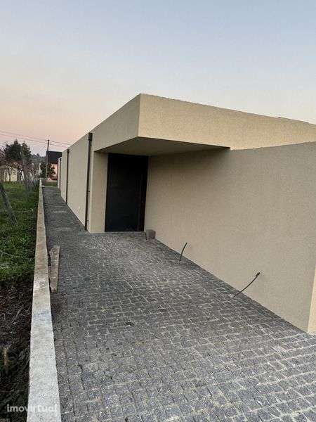 Moradia T3 terrea - Grande imagem: 3/11