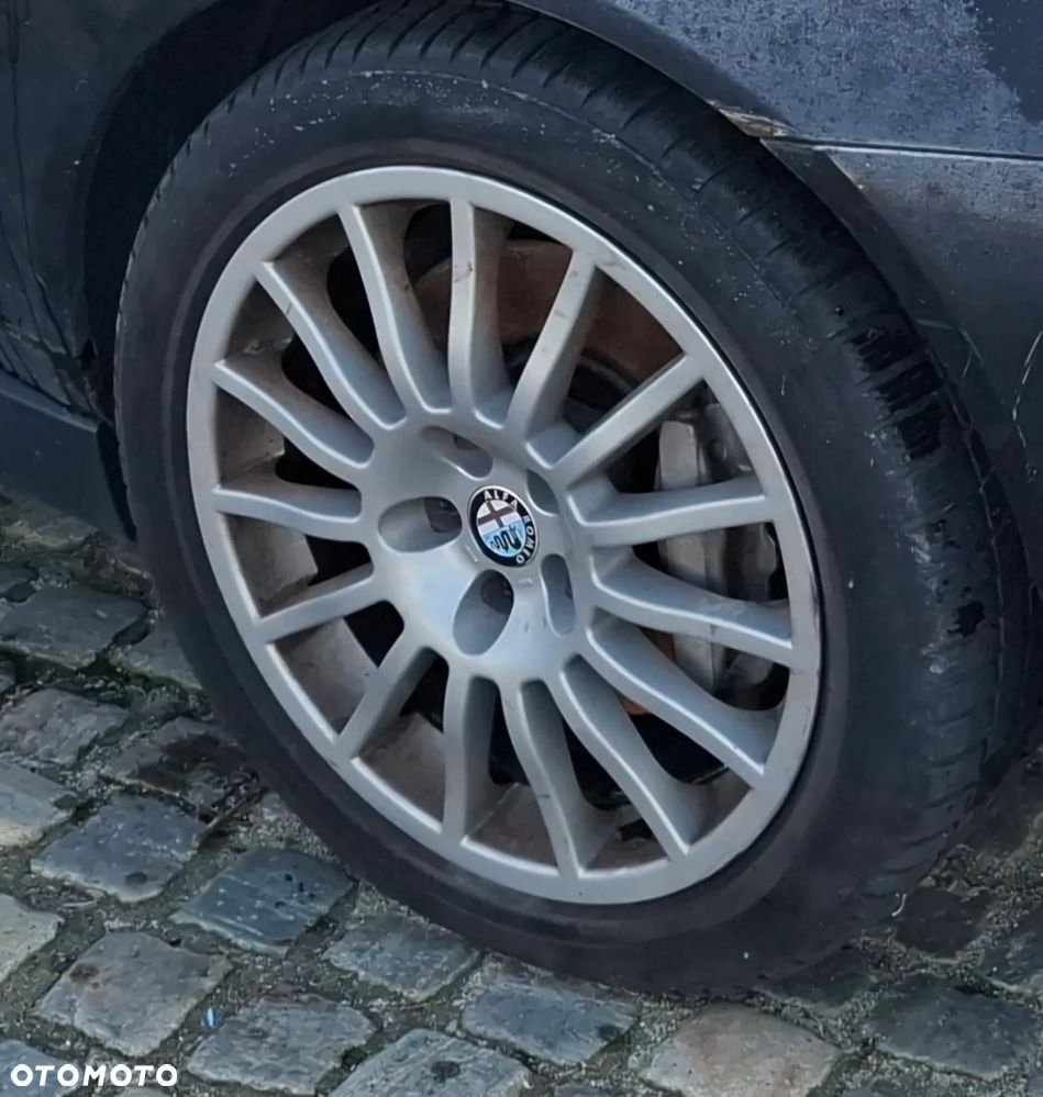 Alfa Romeo 159 1.9JTDM ti - 27