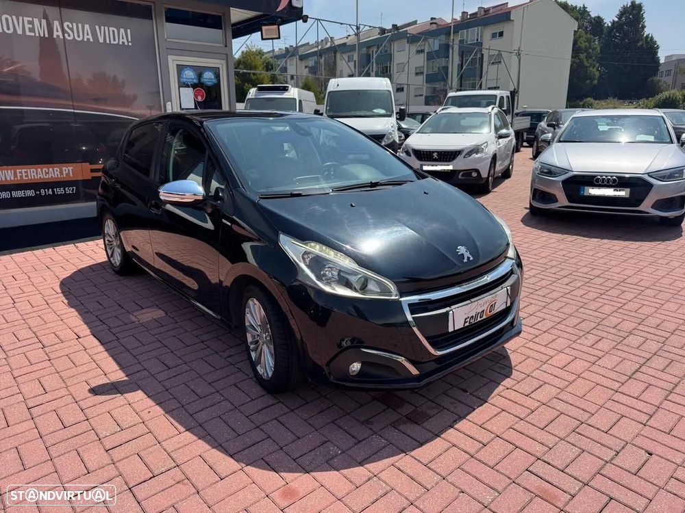 Peugeot 208 - 2