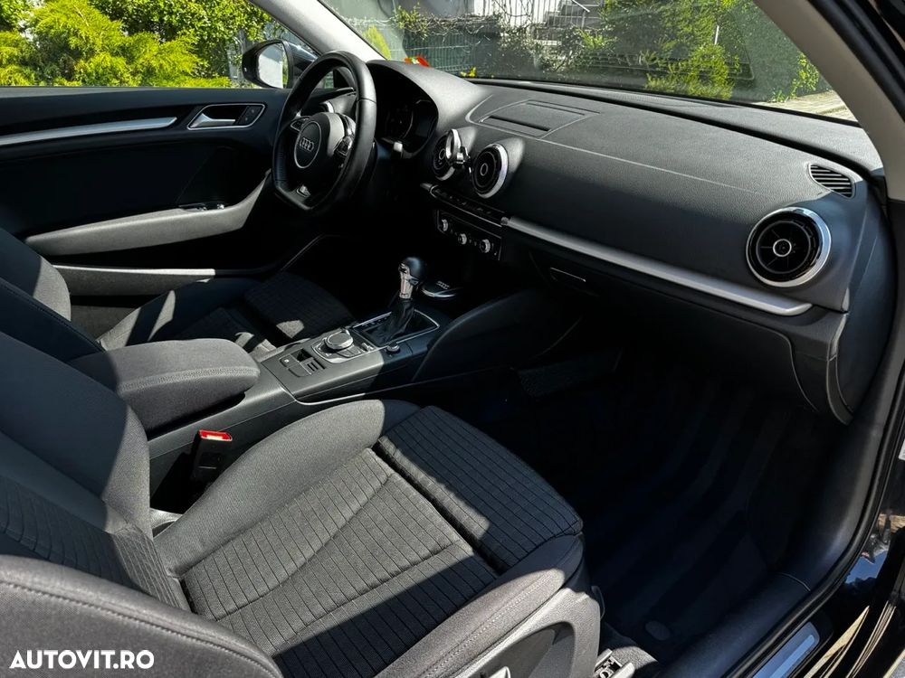 Audi A3 2.0 TDI S tronic Ambition - 12