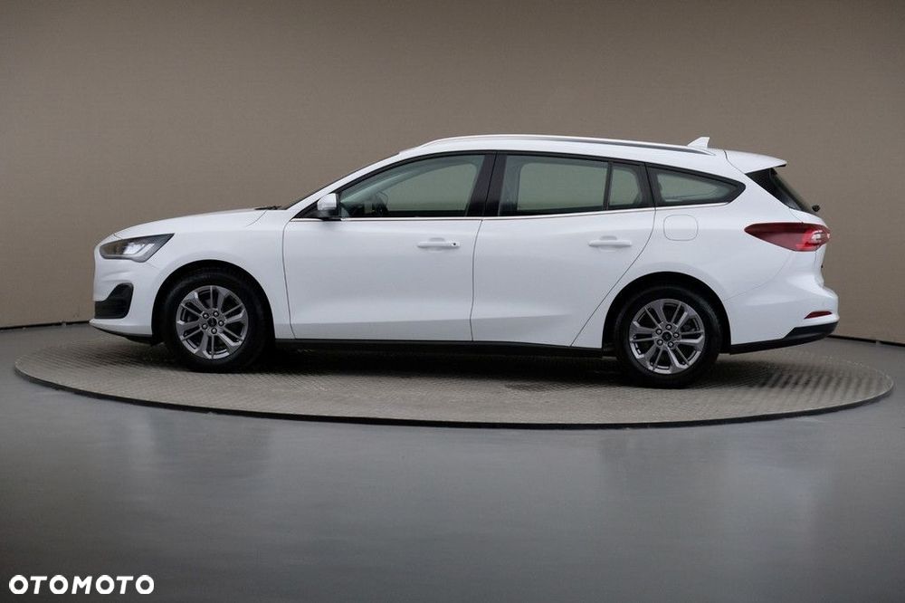 Ford Focus 1.0 EcoBoost Titanium - 4