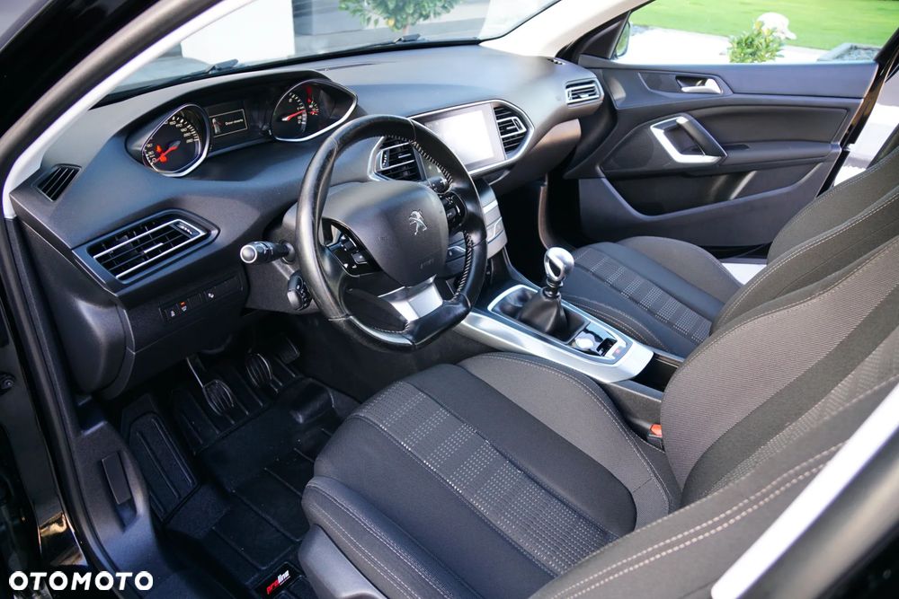 Peugeot 308 BlueHDi 120 Stop & Start Business-Line - 27