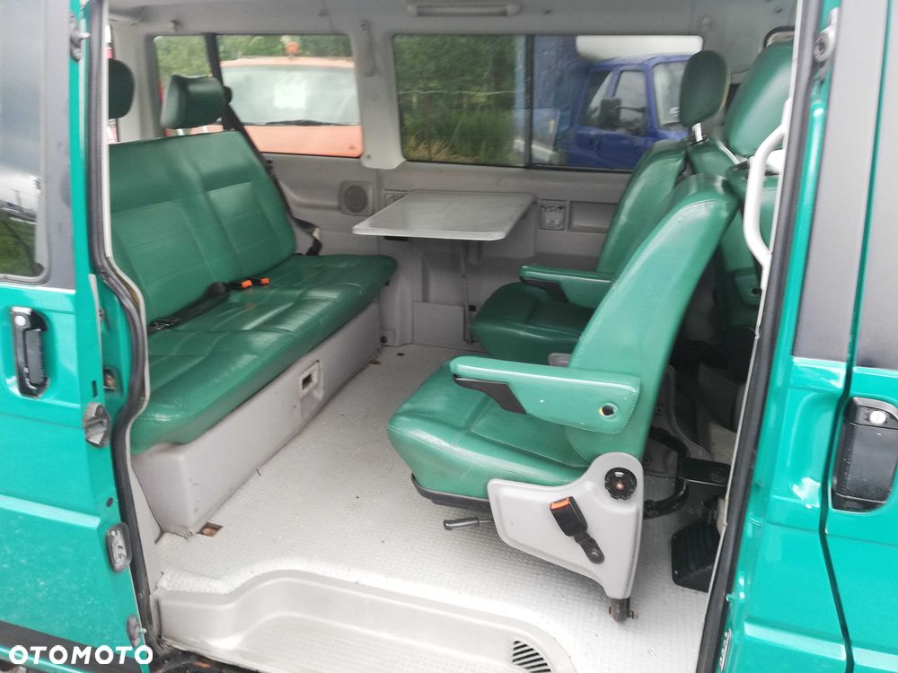 Volkswagen Transporter - 6