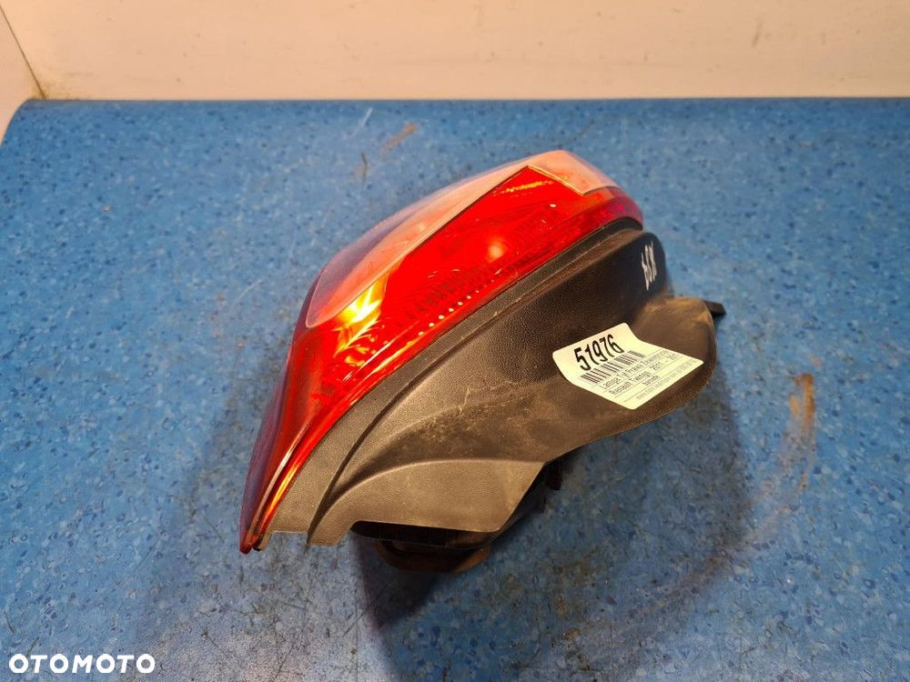 RENAULT TWINGO II LIFT  LAMPA TYŁ PRAWA ZEWNĘTRZNA - 5