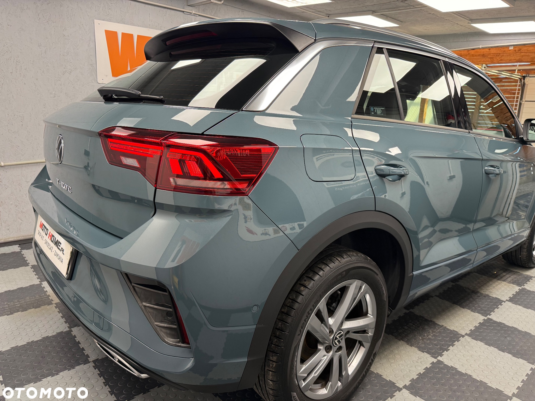 Volkswagen T-Roc 1.5 TSI R-Line DSG - 24