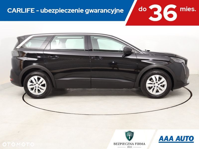 Peugeot 5008 - 8