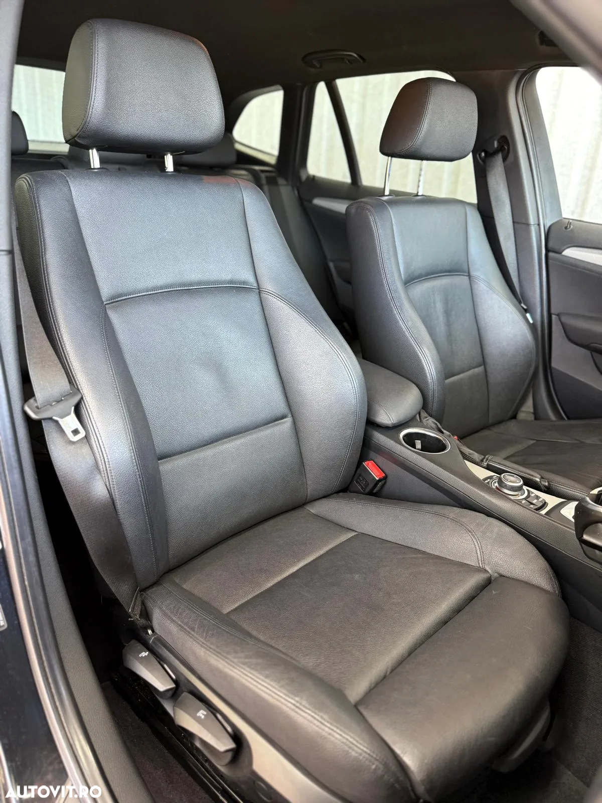 BMW X1 sDrive20d Aut. Sport Line - 24