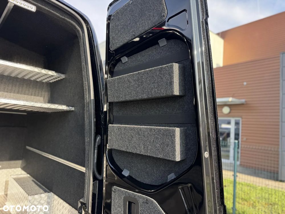 Mercedes-Benz Sprinter - 27