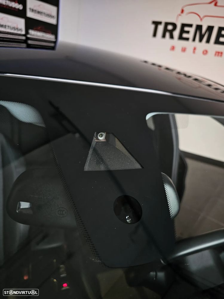 Peugeot e-208 Allure - 26