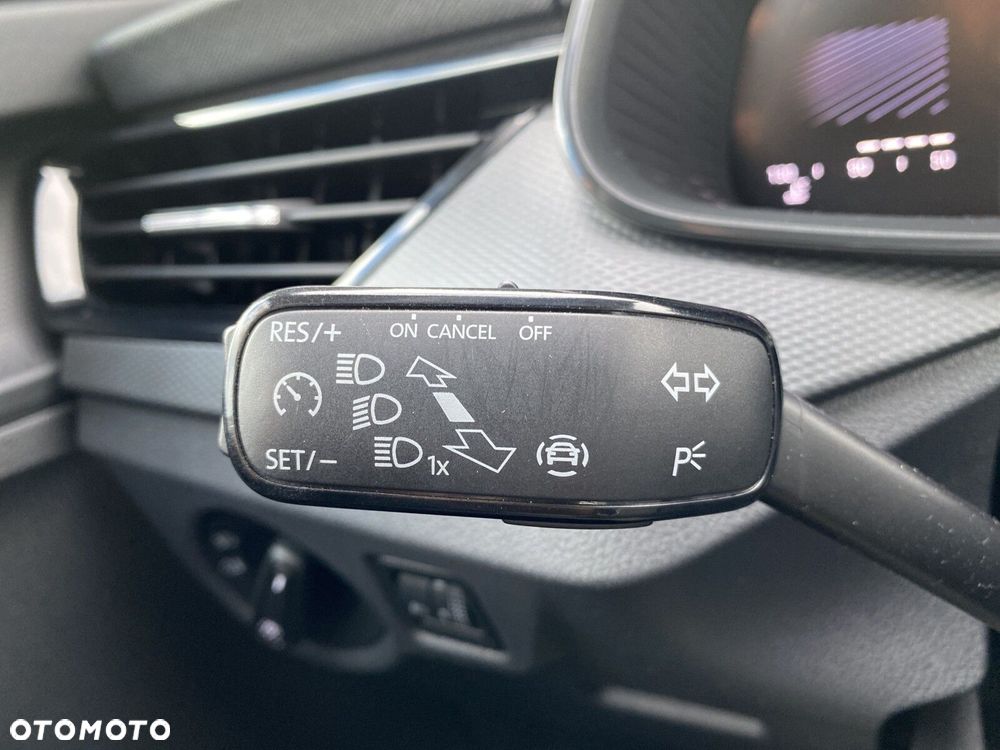 Skoda Scala 1.0 TSI Essence - 20