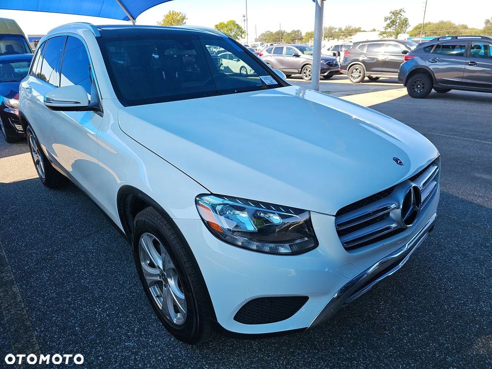 Mercedes-Benz GLC - 1