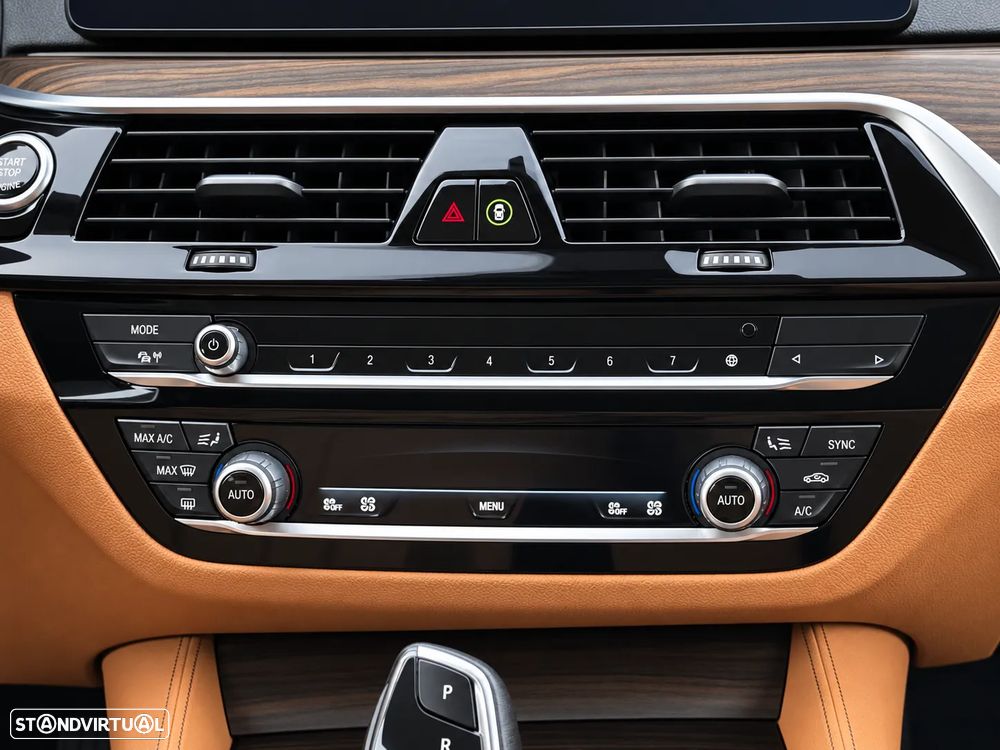 BMW 520 d Line Luxury Auto - 16