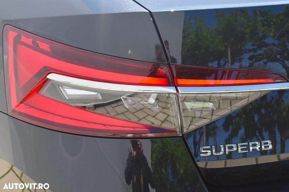 Skoda Superb 2.0 TDI DSG Ambition - 16